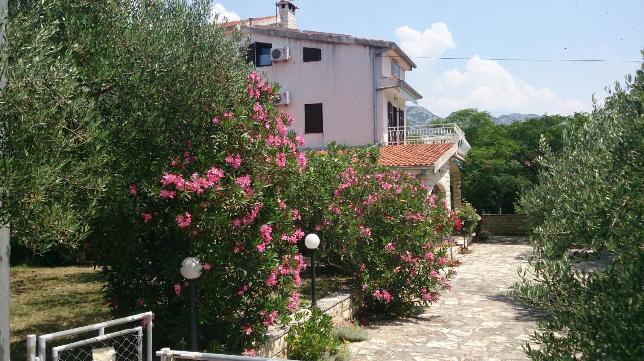 סלינה Villa Nina מראה חיצוני תמונה